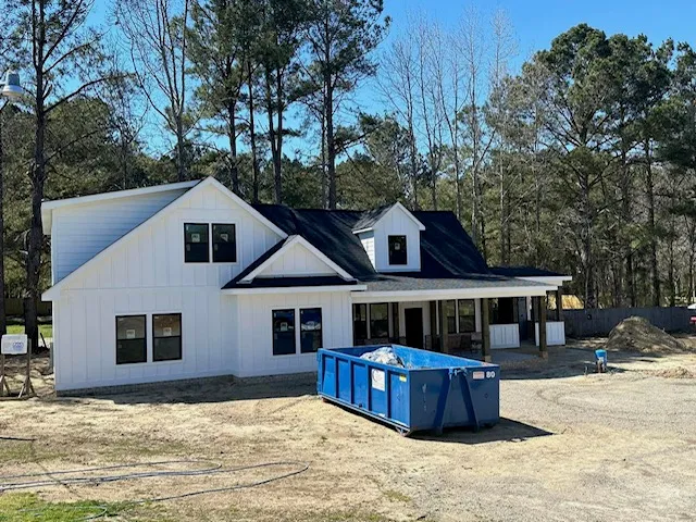 Modern Farmhouse — Front